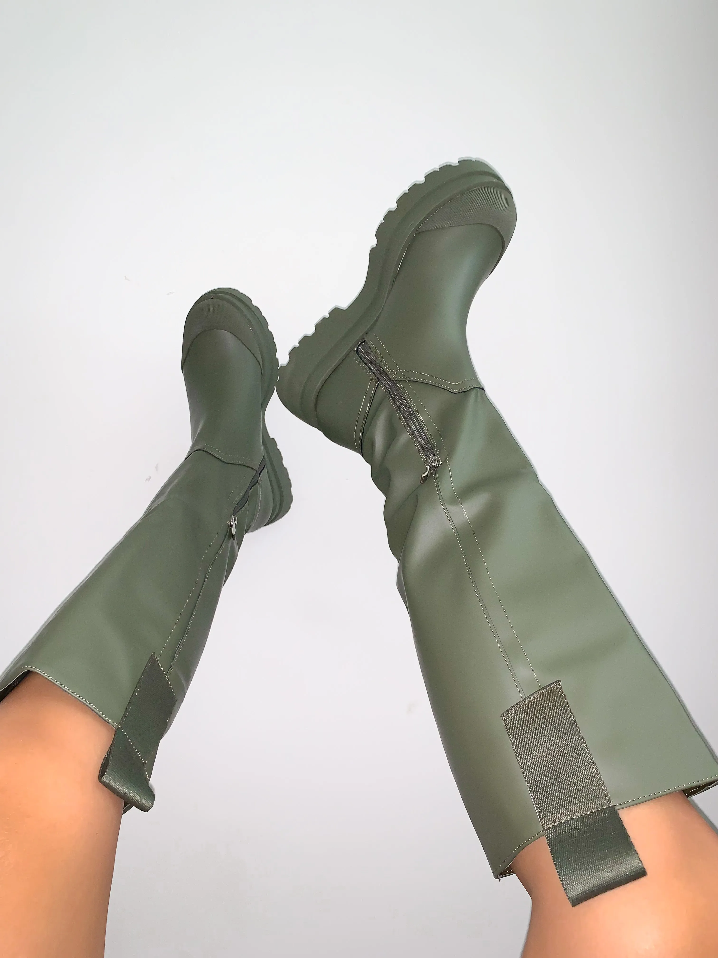 Gemini Knee High Boots / Khaki