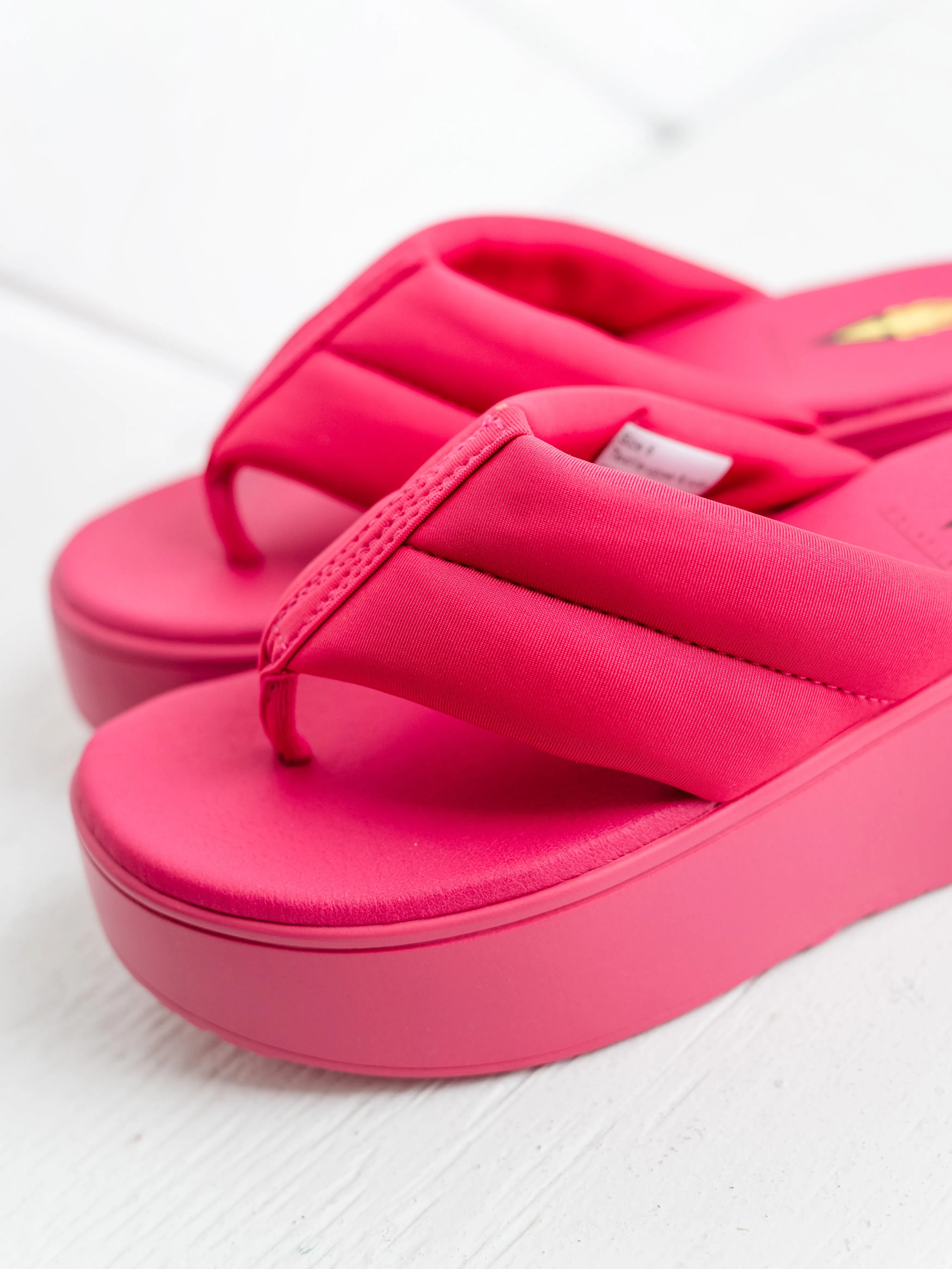 La Paz Fuchsia by Volatile