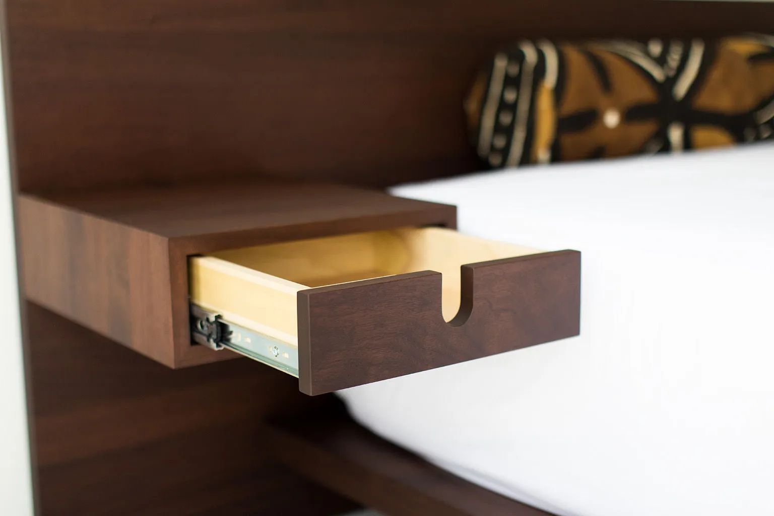 Modern Platform Bed in Walnut - 1621