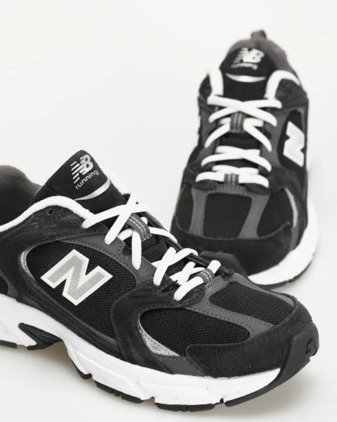 New Balance 530 Black White Sneakers