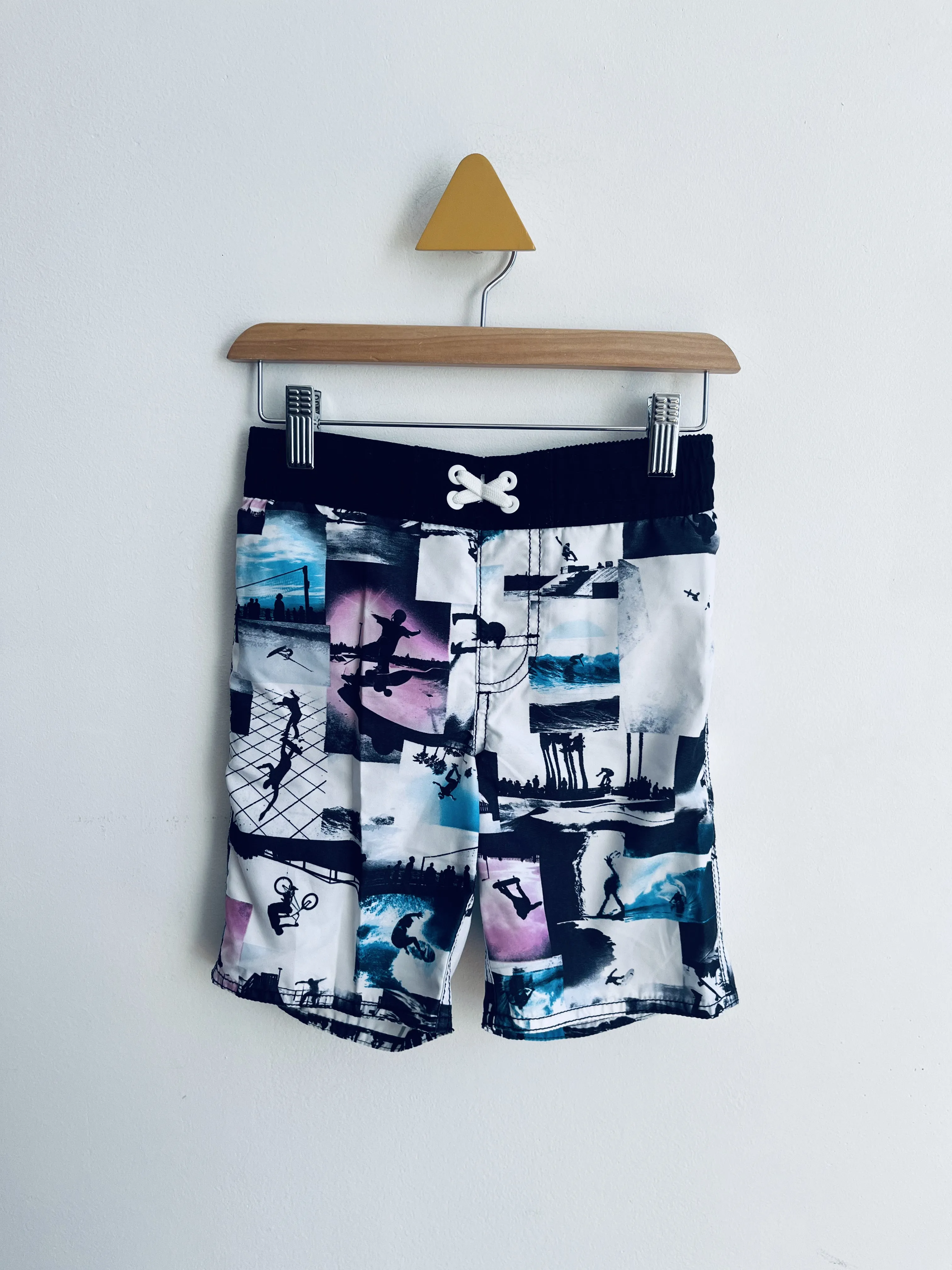 Skateboard Swim Shorts // 6-7Y