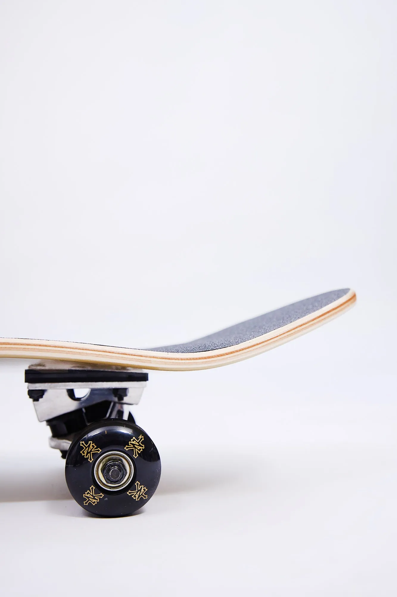 Zoo York City Logo Gold Skateboard 7.5"
