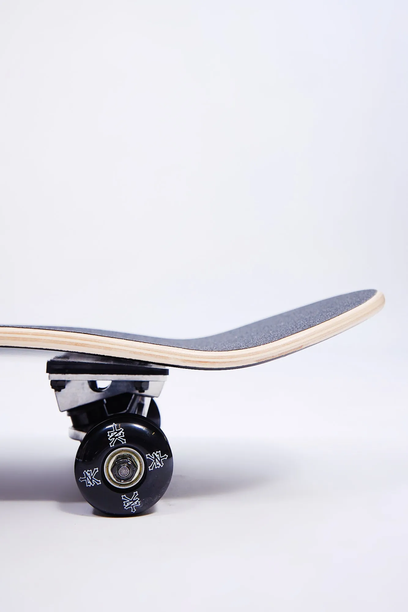 Zoo York Gradient Logo Skateboard 8"